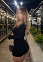 611550993: Chica busca chico en Barcelona