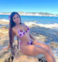 617824495: Chica busca chico en Ibiza