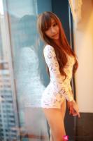 607826118: Chica busca chico en Madrid