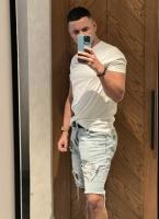 643707252: Chico busca chica en Cantabria