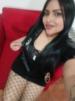 611312740: Chica busca chico en Sevilla