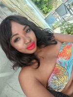 642983687: Chica busca chico en Barcelona