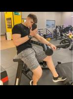 677433729: Chico busca chica en Alicante