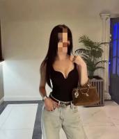642439593: Chica busca chico en Madrid
