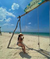 641260976: Chica busca chico en Navarra