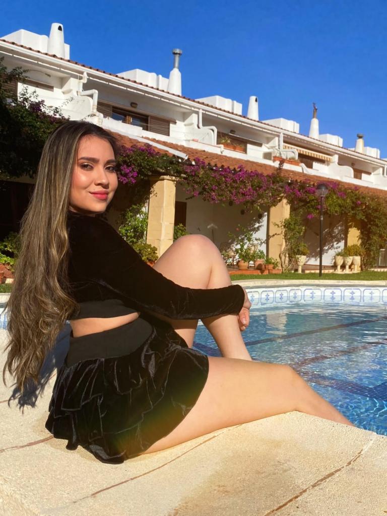 Chica busca chico en Málaga: Chica busca chico