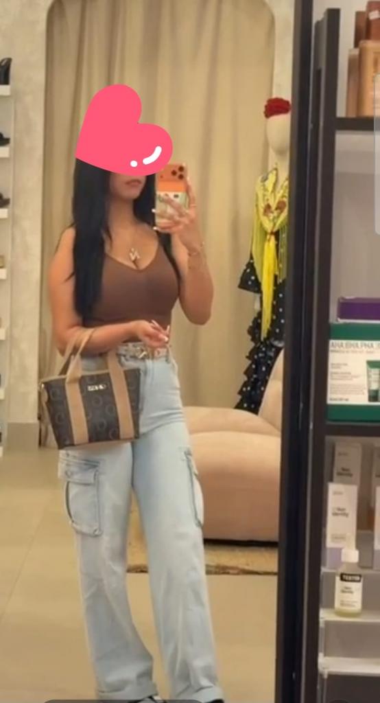 Chica busca chico en Sevilla: 