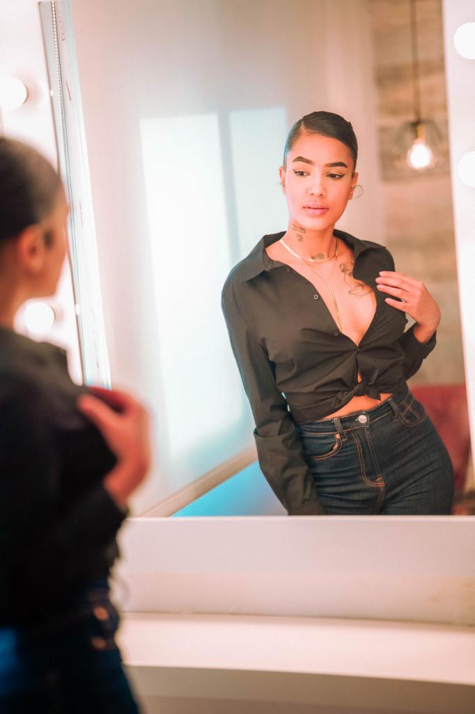 603786791: Chica busca chico en Madrid