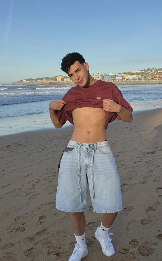 Chico busca chica en Murcia: 