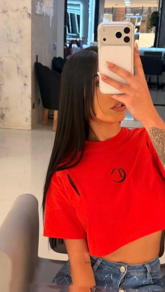 Chica busca chico en Cádiz: 