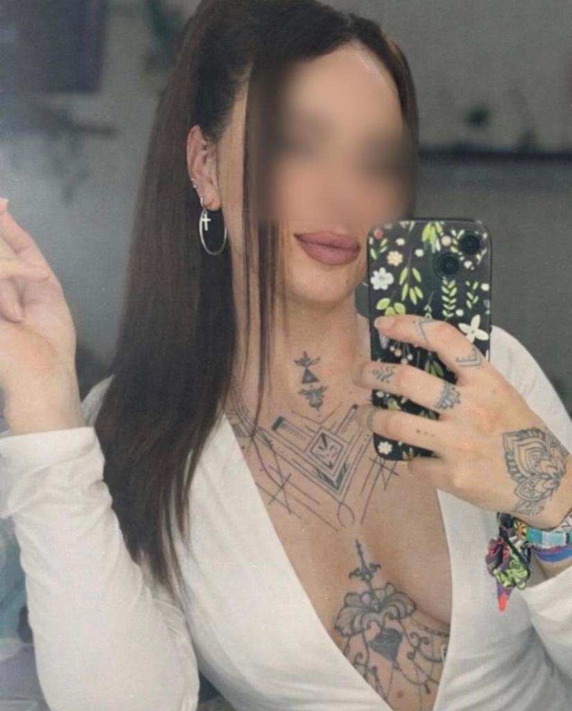 Chica busca chico en Murcia: Chica busca chico