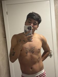 613540896: Chico busca chica en Valencia