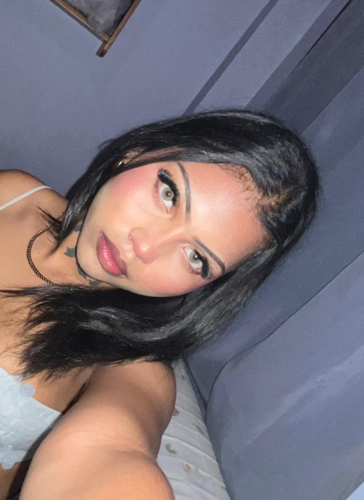 Chica busca chico en Sevilla: 