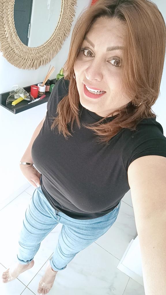 643453921: Transexual en Cádiz
