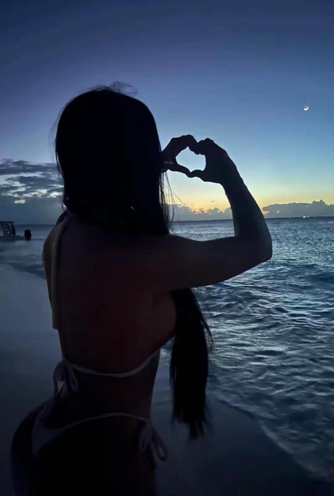 Chica busca chico en Tenerife: 