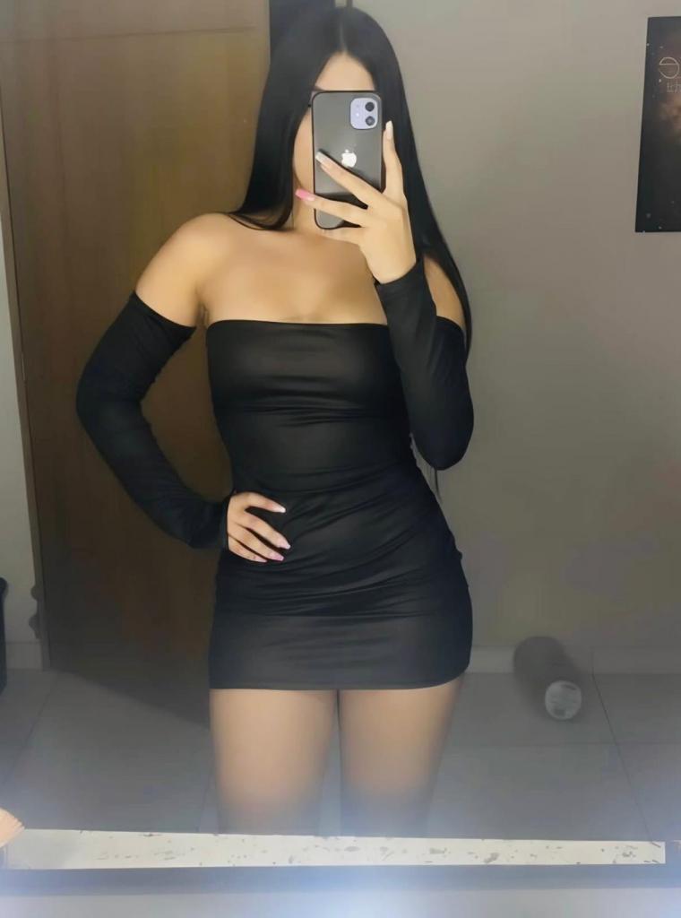 Chica busca chico en Almería: 