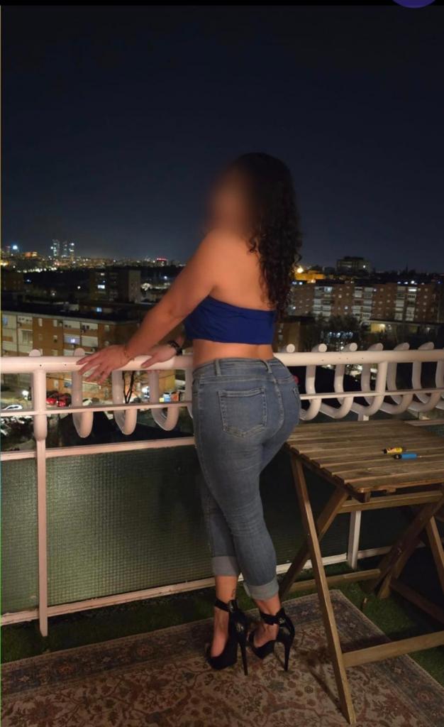 Chica busca chico en Madrid: 