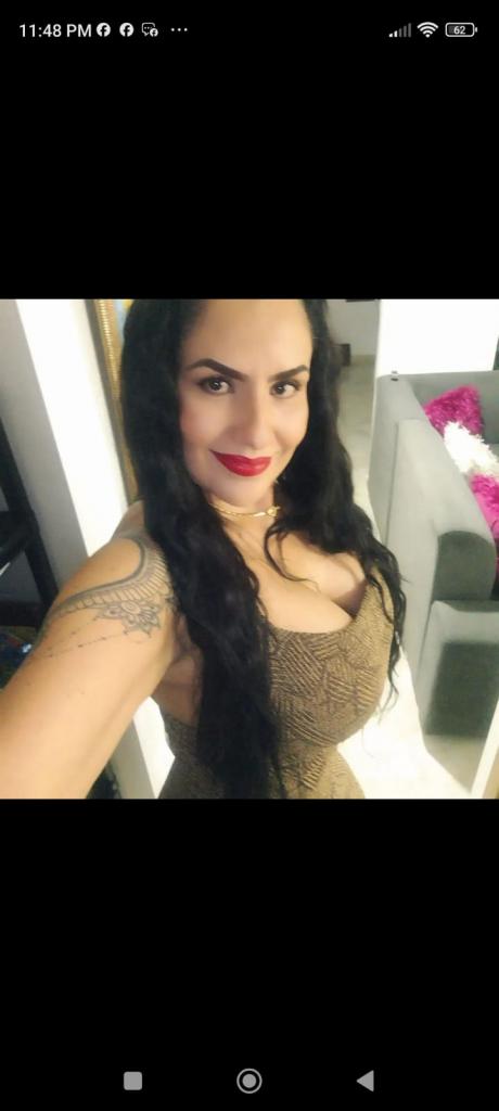 Chica busca chico en Almería: 