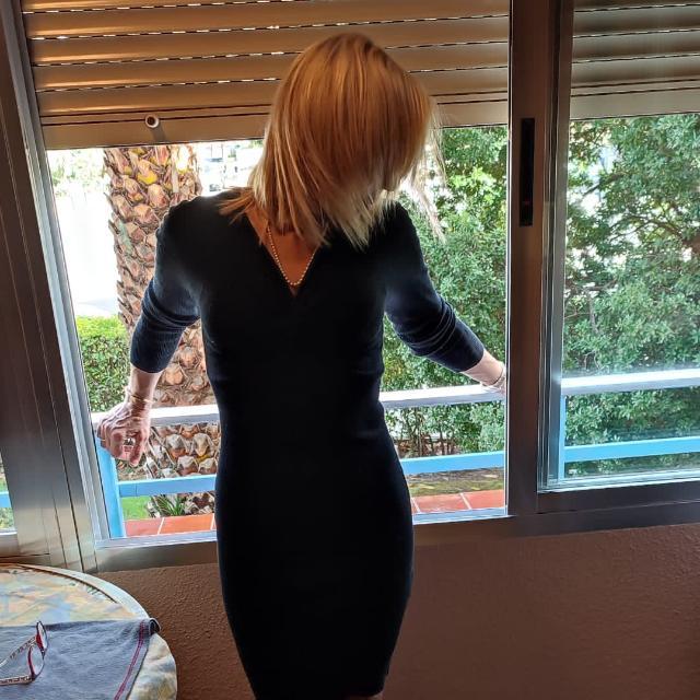 695684746: Chica busca chico en Madrid