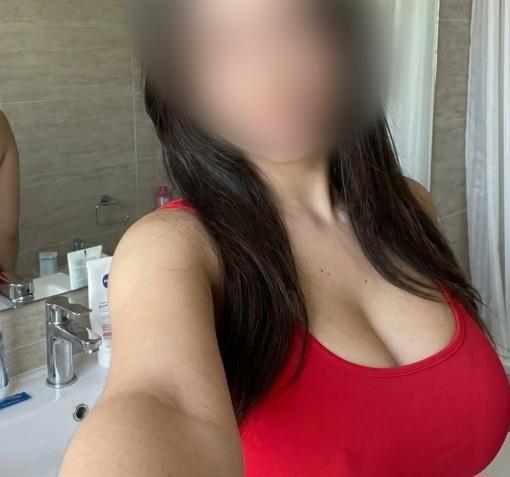 Chica busca chico en Barcelona: 