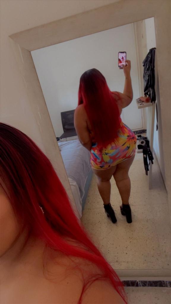 Chica busca chico en Barcelona: 