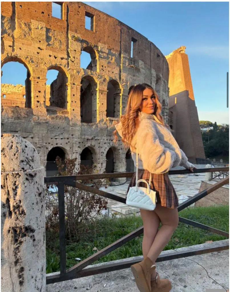Chica busca chico en Granada: 