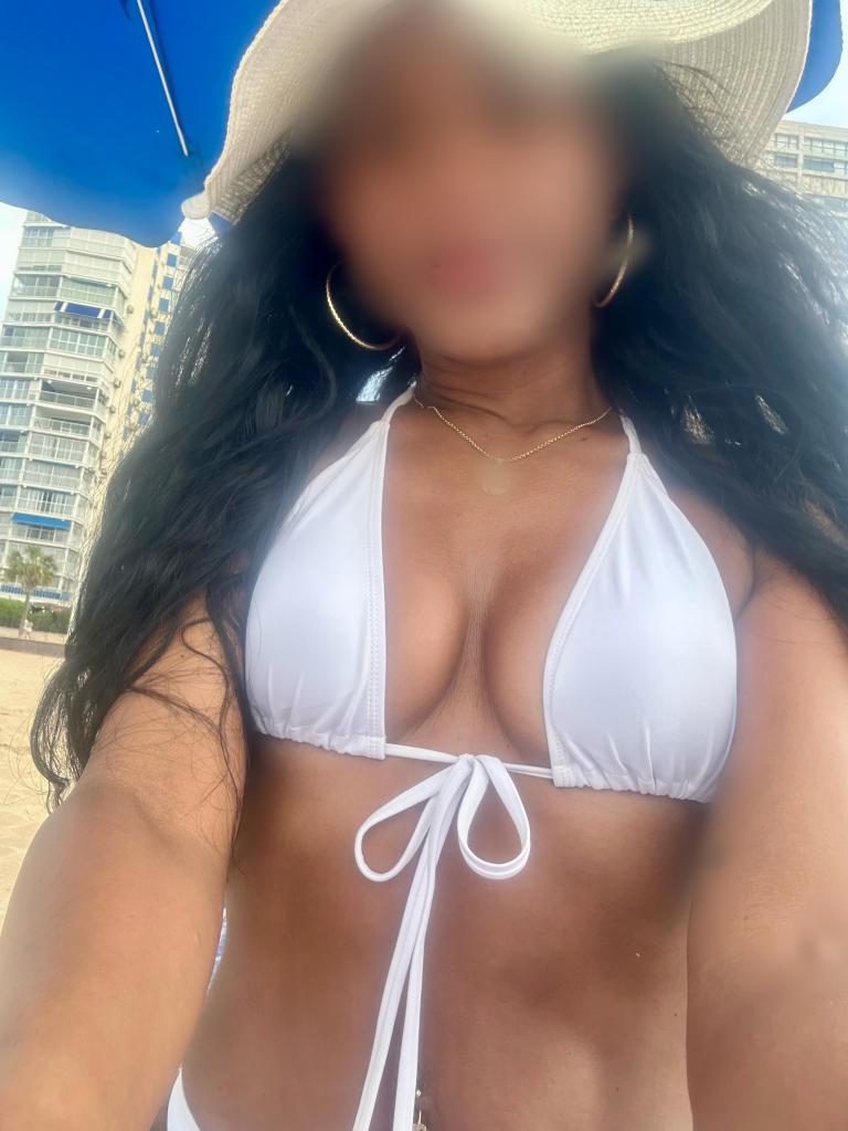 Chica busca chico en Alicante: 