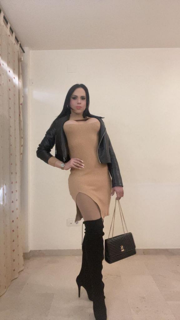 653348085: Travesti en Córdoba