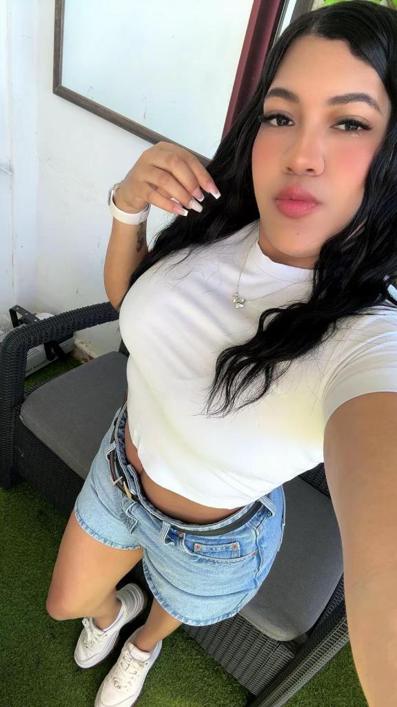 Chica busca chico en Tenerife: 