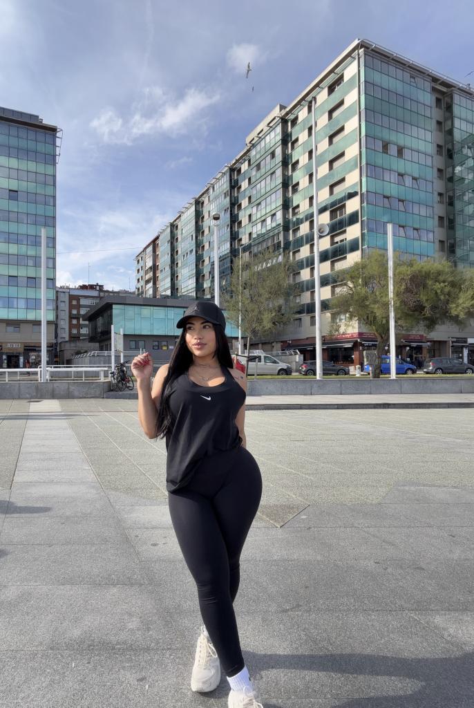 Chica busca chico en La Coruña: 