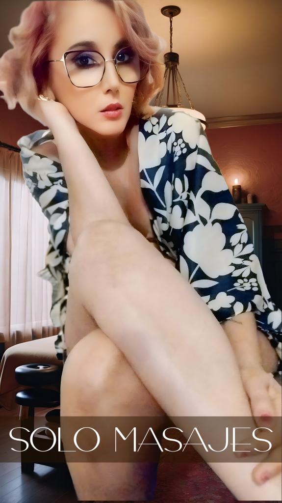 Chica busca chico en Almería: 