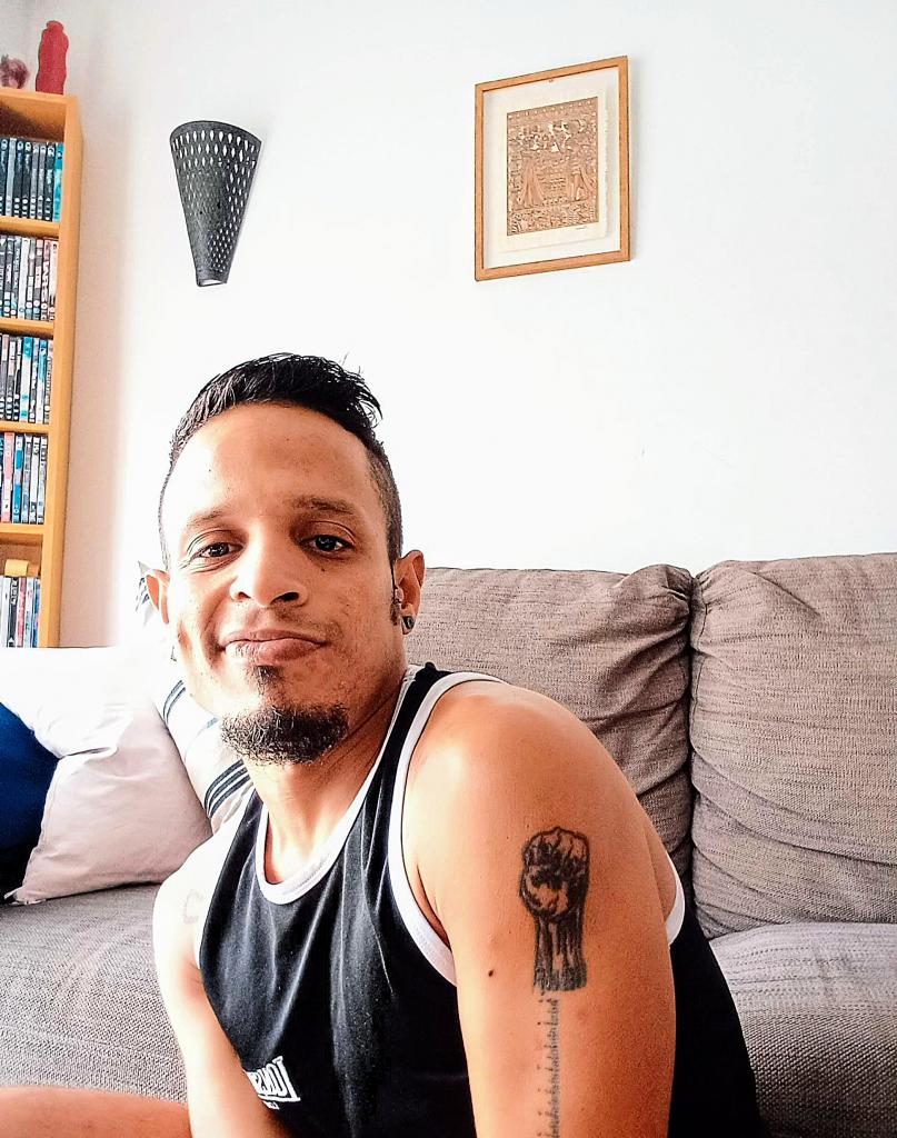 607566225: Chico busca chica en Mallorca