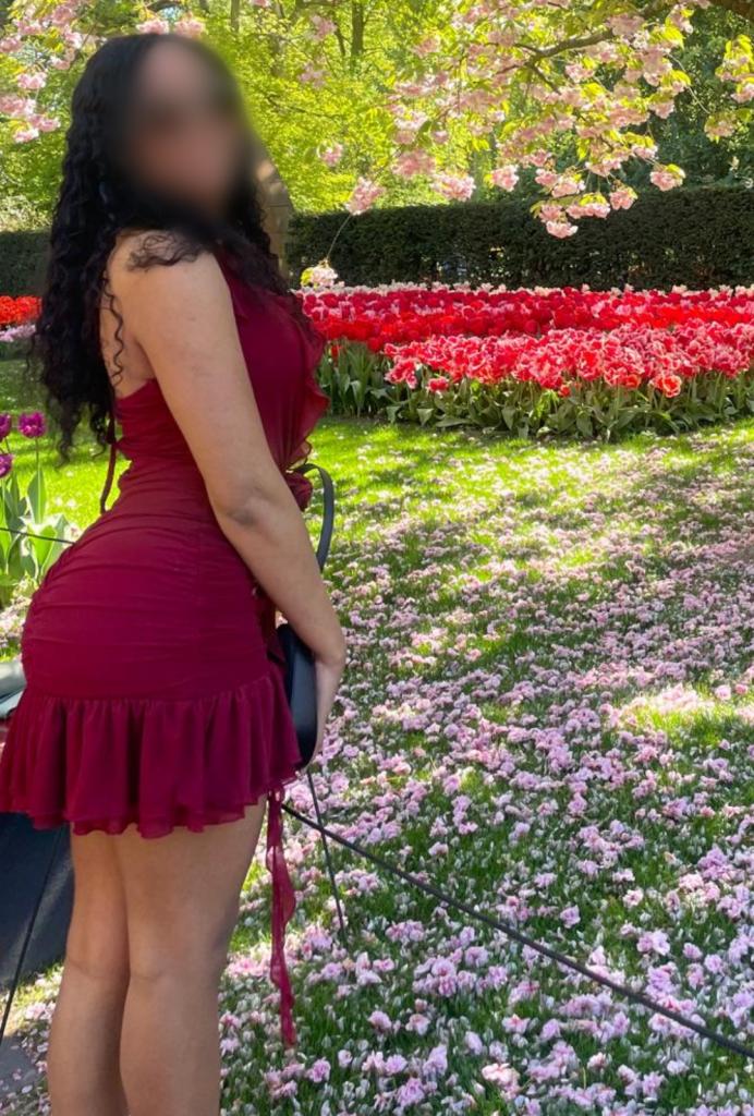 631338708: Chica busca chico en Tarragona