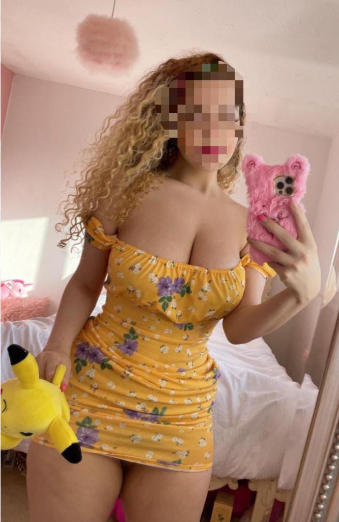 643486149: Chica busca chico en Menorca