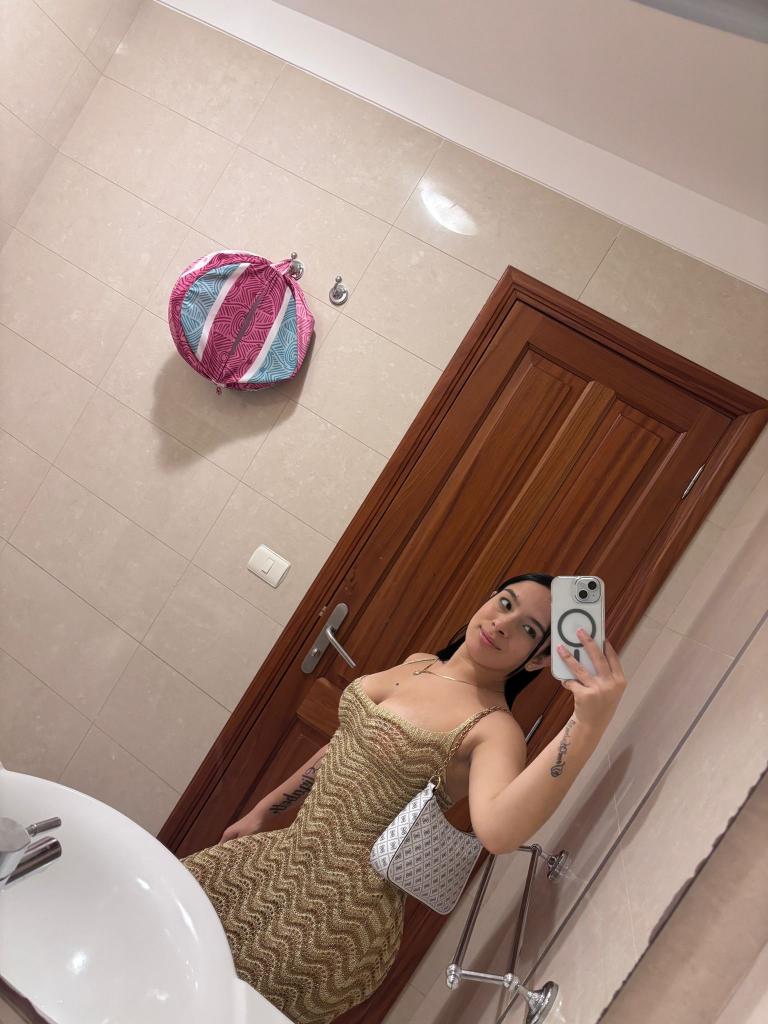 Chica busca chico en Tenerife: 