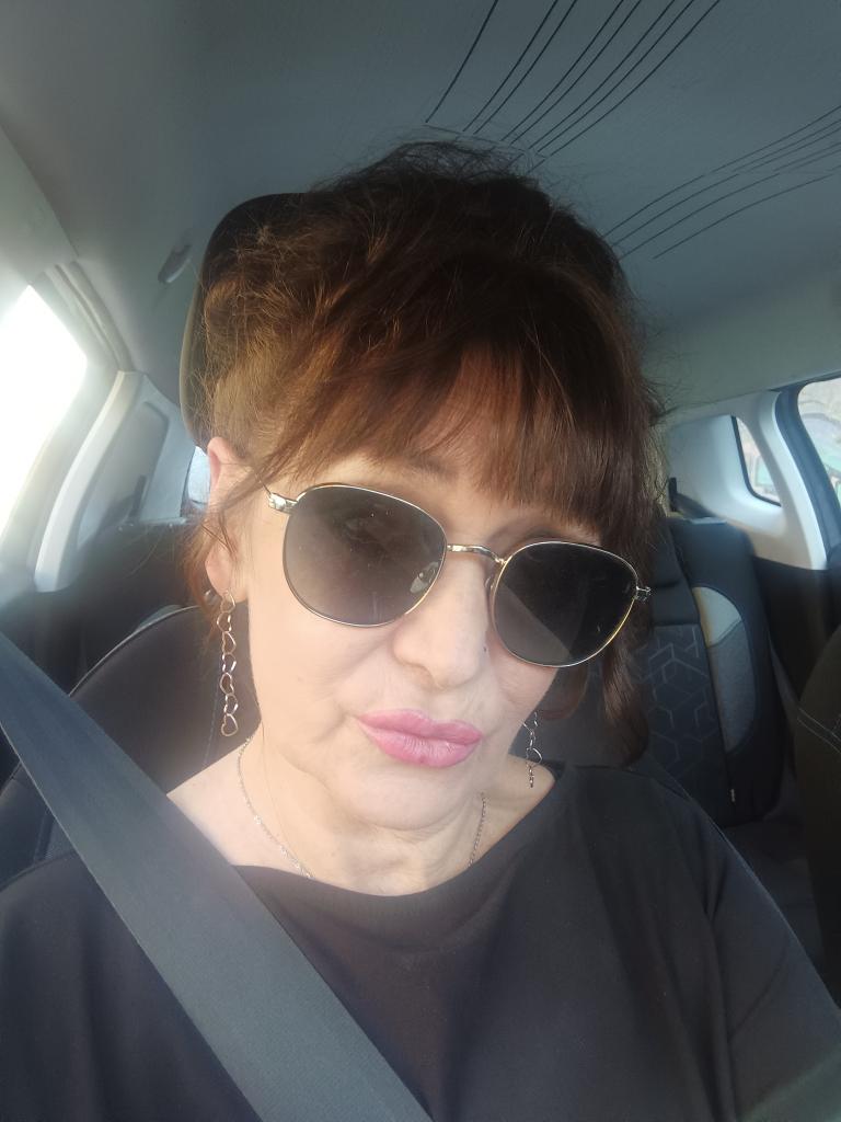 609085407: Chica busca chico en Valencia
