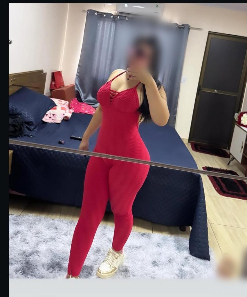 632834411: Chica busca chico en Navarra
