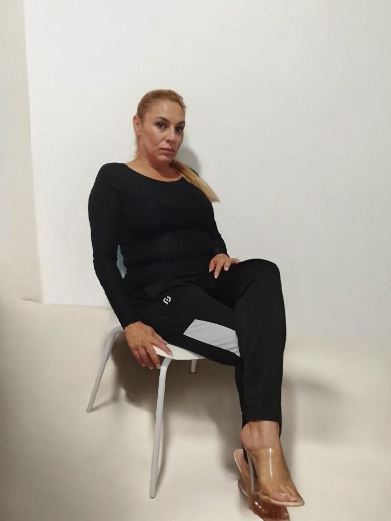 Chica busca chico en Castellón: 