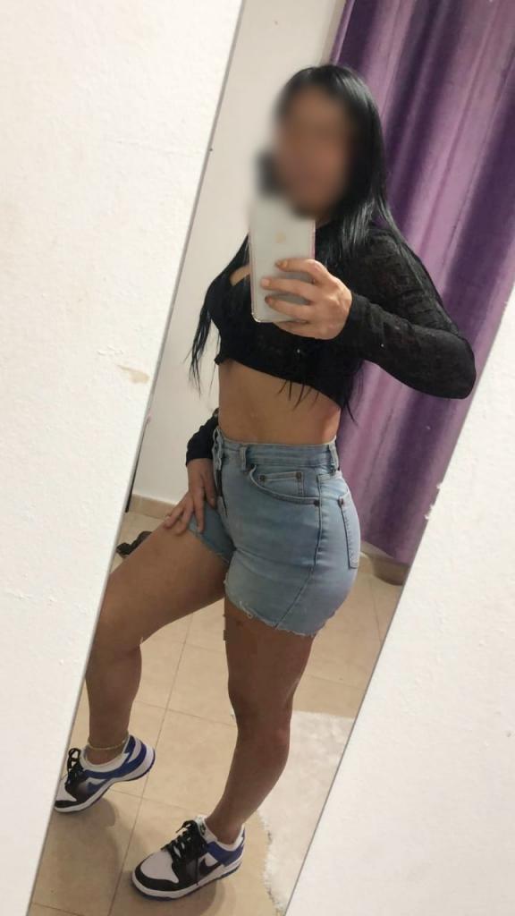 611365898: Chica busca chico en Tenerife