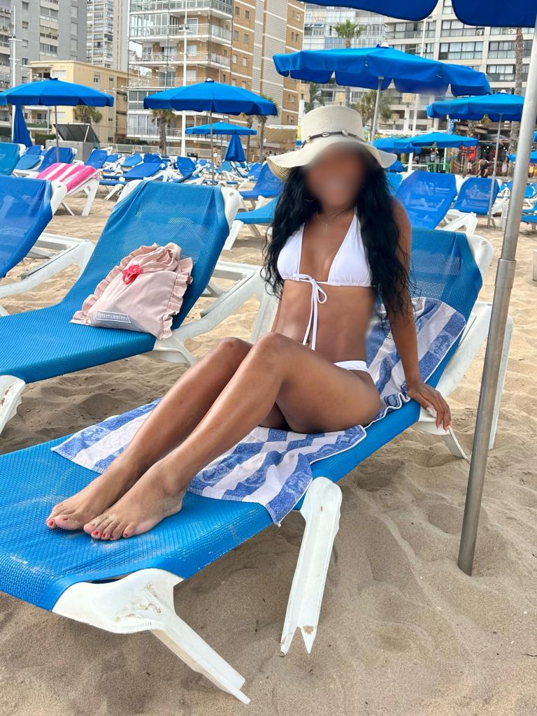 Chica busca chico en Alicante: 