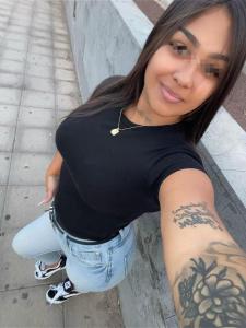 631654766: Chica busca chico en Las Palmas