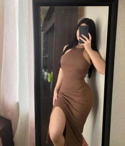 614990206: Chica busca chico en Madrid