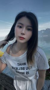 604375396: Chica busca chico en Barcelona