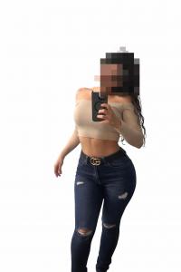 671225131: Chica busca chico en Madrid
