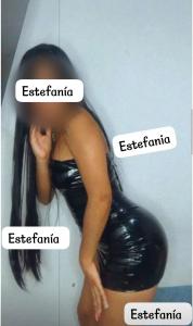 613808769: Chica busca chico en Sevilla