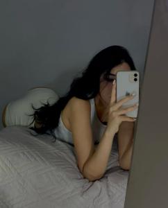 631713107: Chica busca chico en Gerona