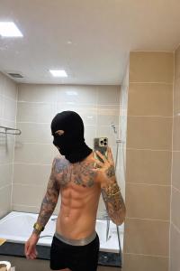 670688346: Chico busca chica en Madrid