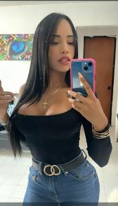 673581411: Chica busca chico en Cádiz