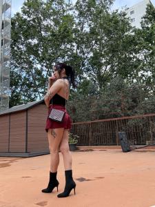 688426996: Chica busca chico en Barcelona