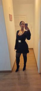 631387356: Chica busca chico en Mallorca